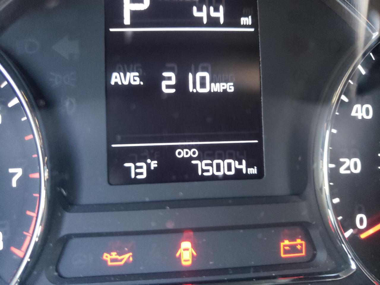 Photo 8 from auction – 2017 KIA FORTE LX with VIN 3KPFK4A78HE065284
