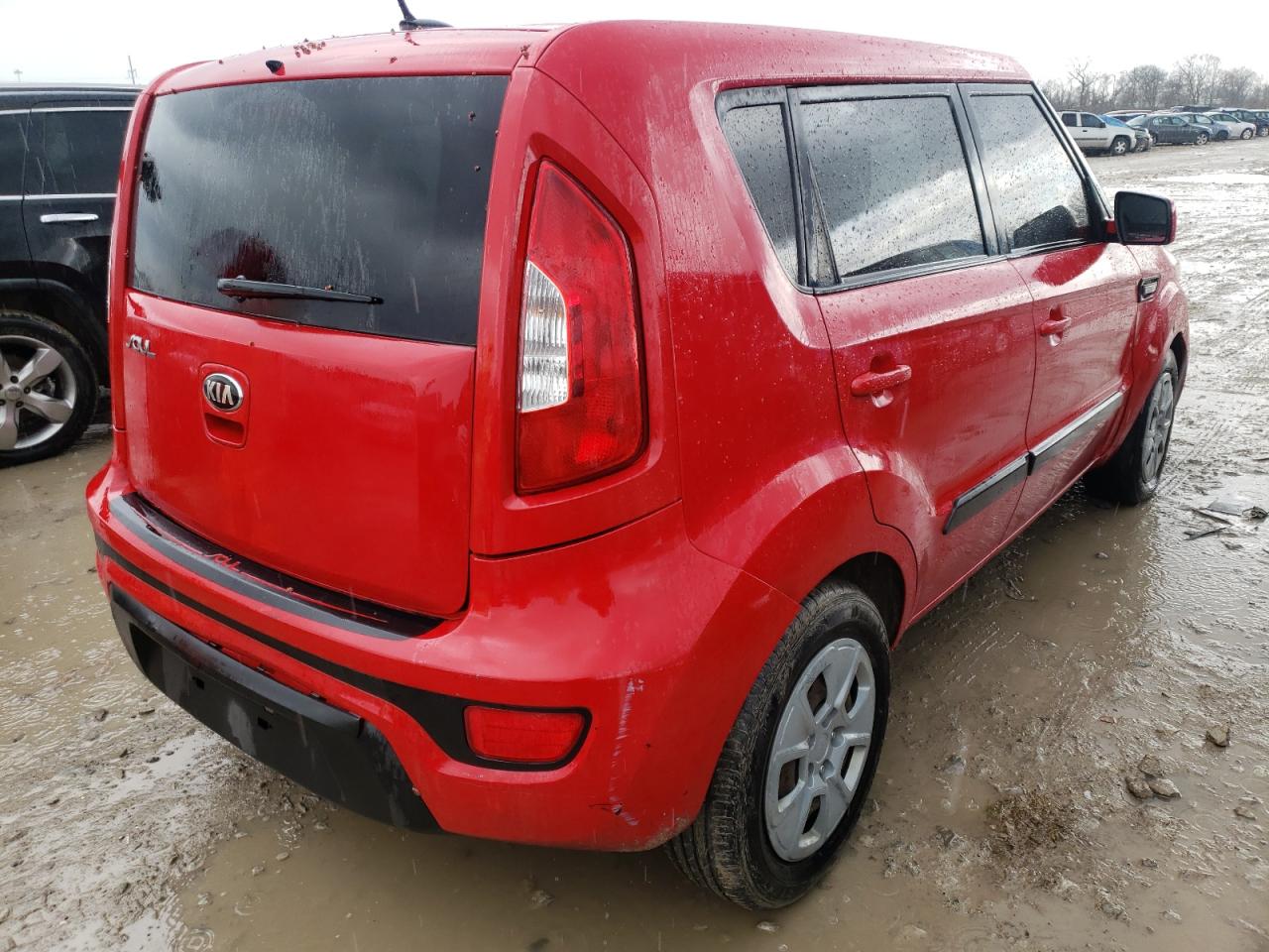 Photo 4 from auction – 2013 KIA SOUL with VIN KNDJT2A53D7604513