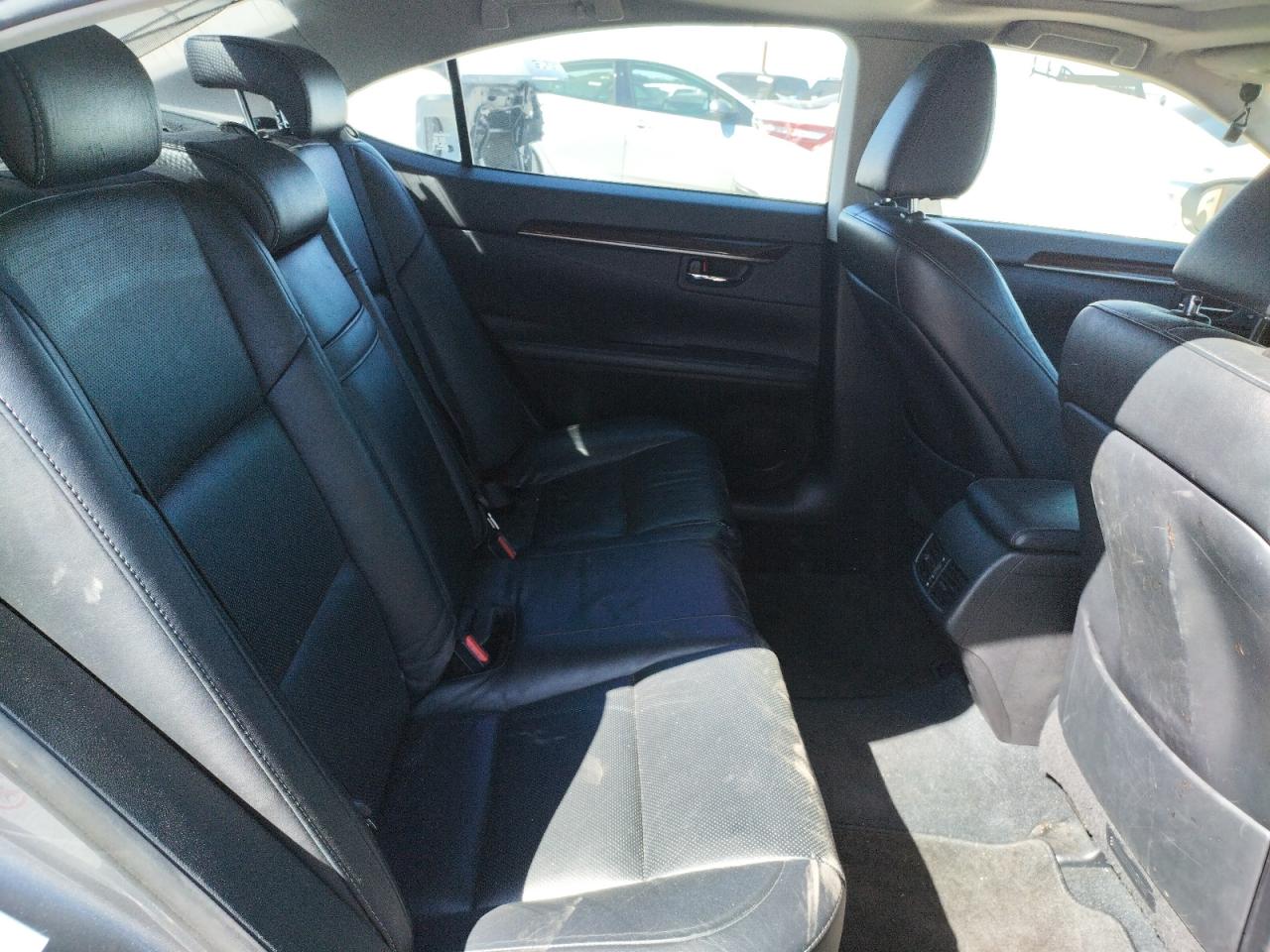 Photo 6 from auction – 2013 LEXUS ES 350 with VIN JTHBK1GG2D2005236