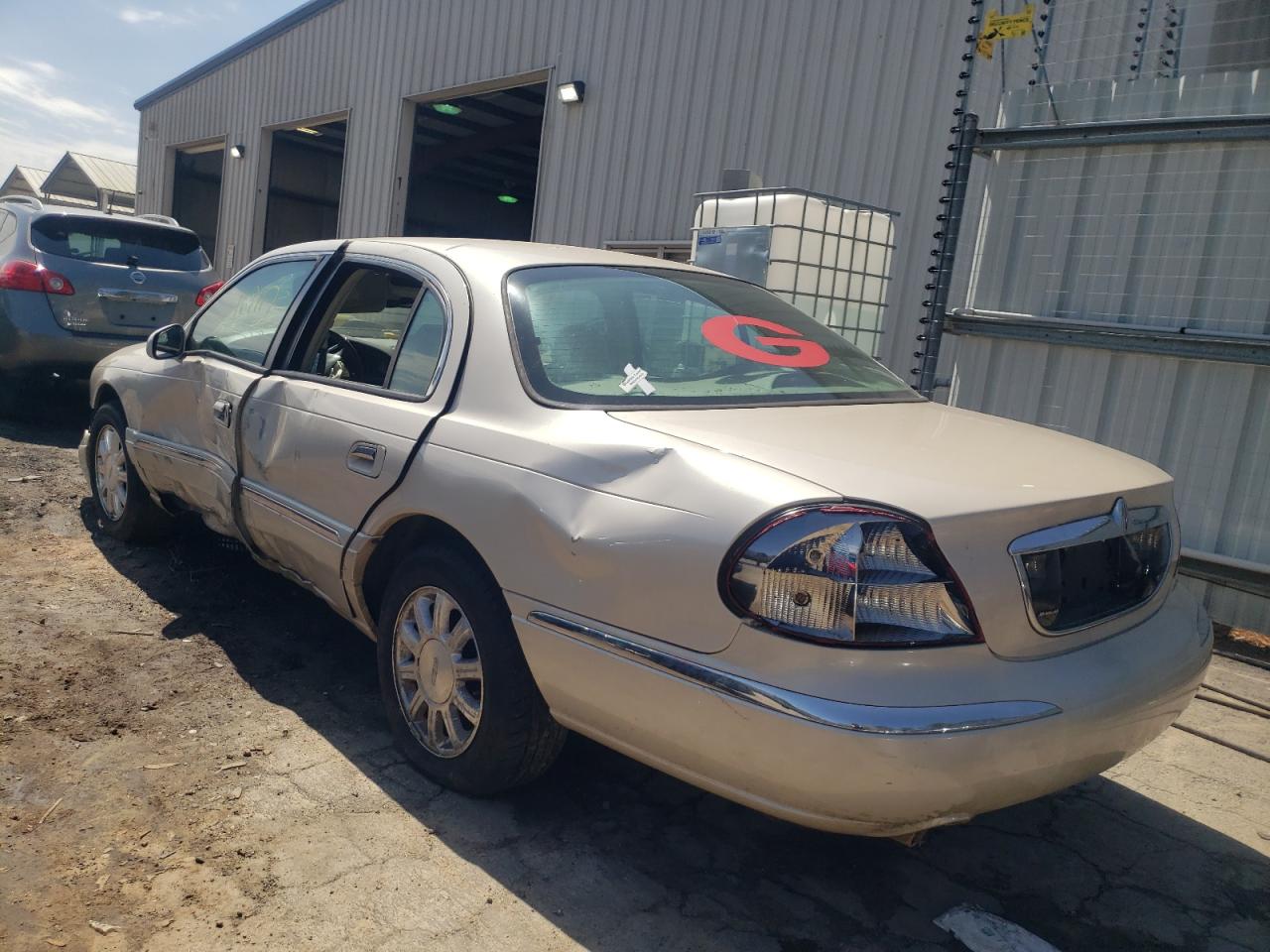 Photo 3 from auction – 2001 LINCOLN CONTINENTA with VIN 1LNHM97V61Y633856