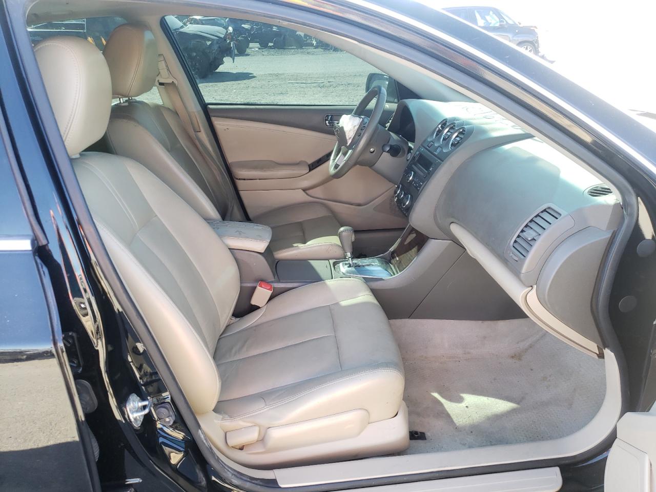 Photo 5 from auction – 2012 NISSAN ALTIMA with VIN 1N4AL2AP2CC154379