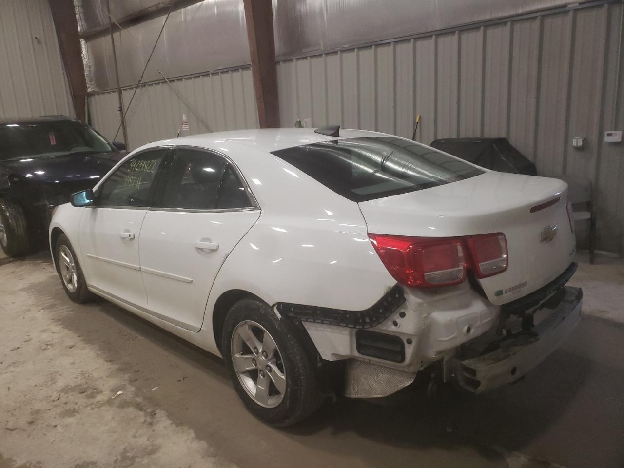 Photo 3 from auction – 2015 CHEVROLET MALIBU LS with VIN 1G11B5SL5FF195143