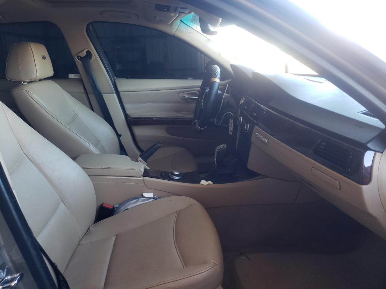 Photo 19 from auction – 2007 BMW 328 XI with VIN WBAVC93557K033922