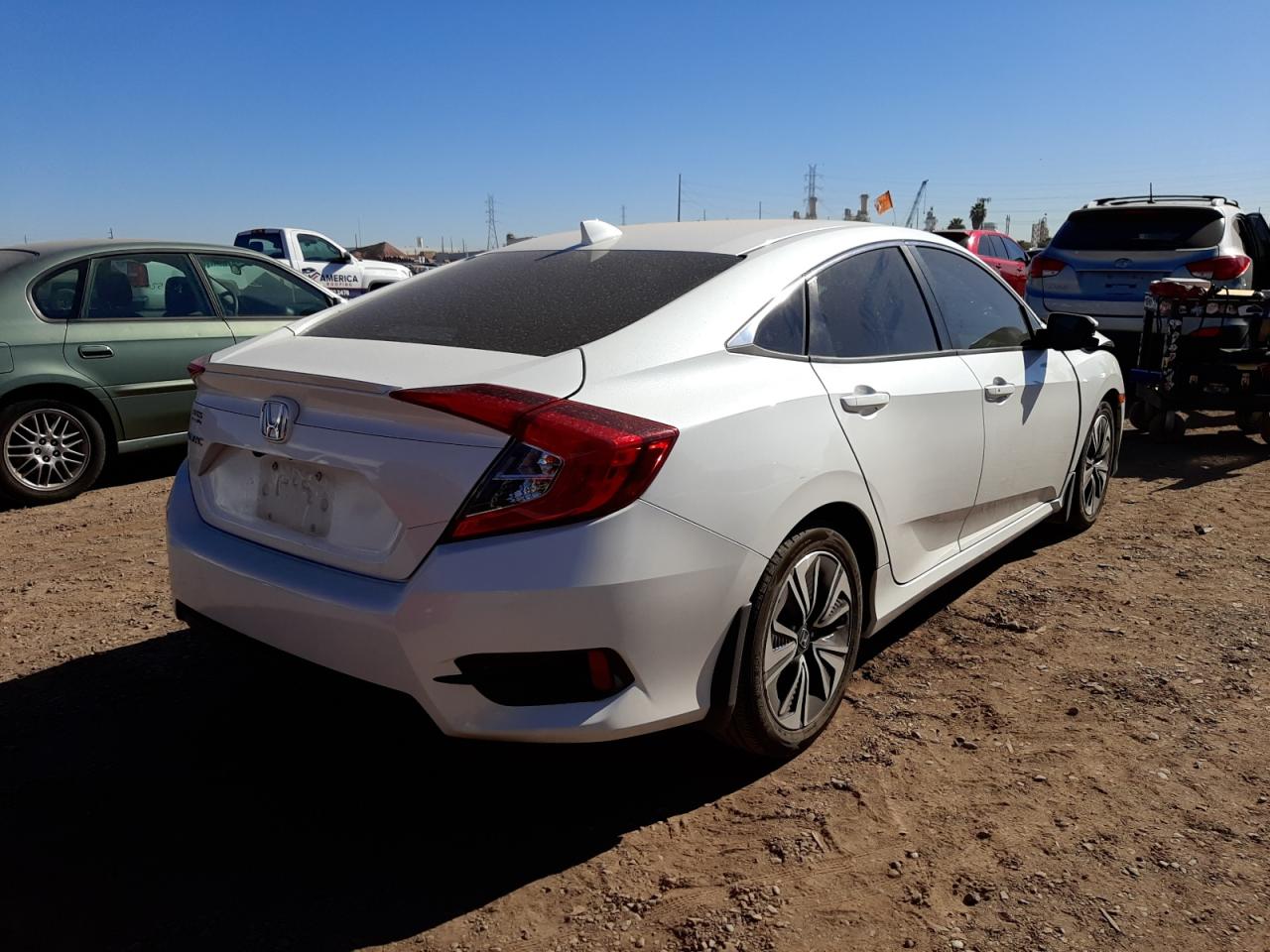 Photo 4 from auction – 2017 HONDA CIVIC EX with VIN 19XFC1F32HE008435