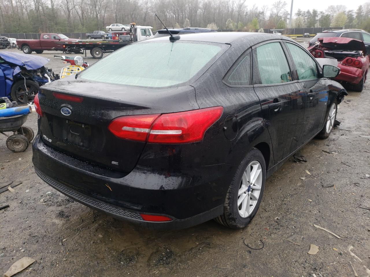 Photo 4 from auction – 2017 FORD FOCUS SE with VIN 1FADP3F26HL282703