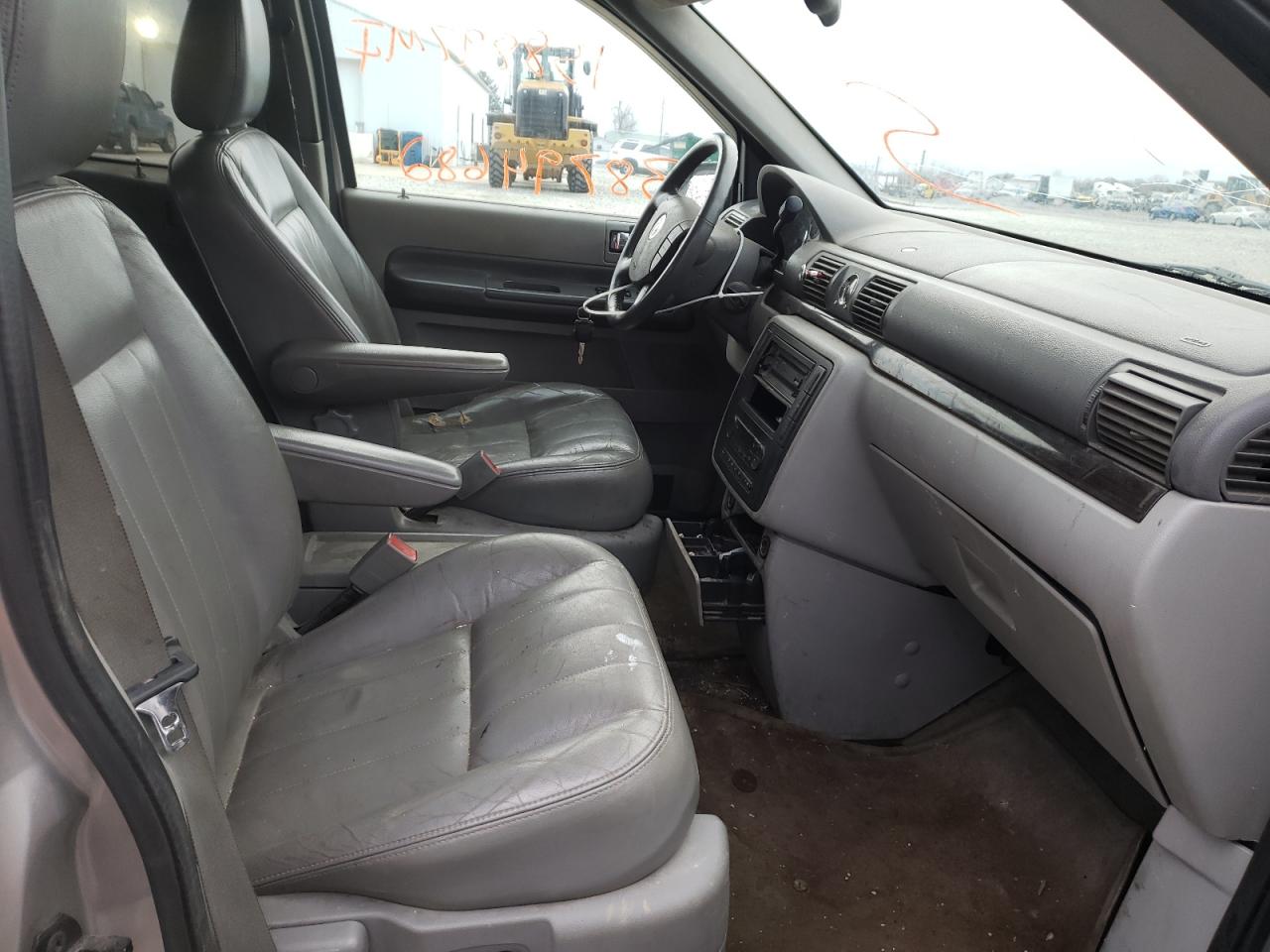 Photo 5 from auction – 2004 MERCURY MONTEREY with VIN 2MRDA202X4BJ12964