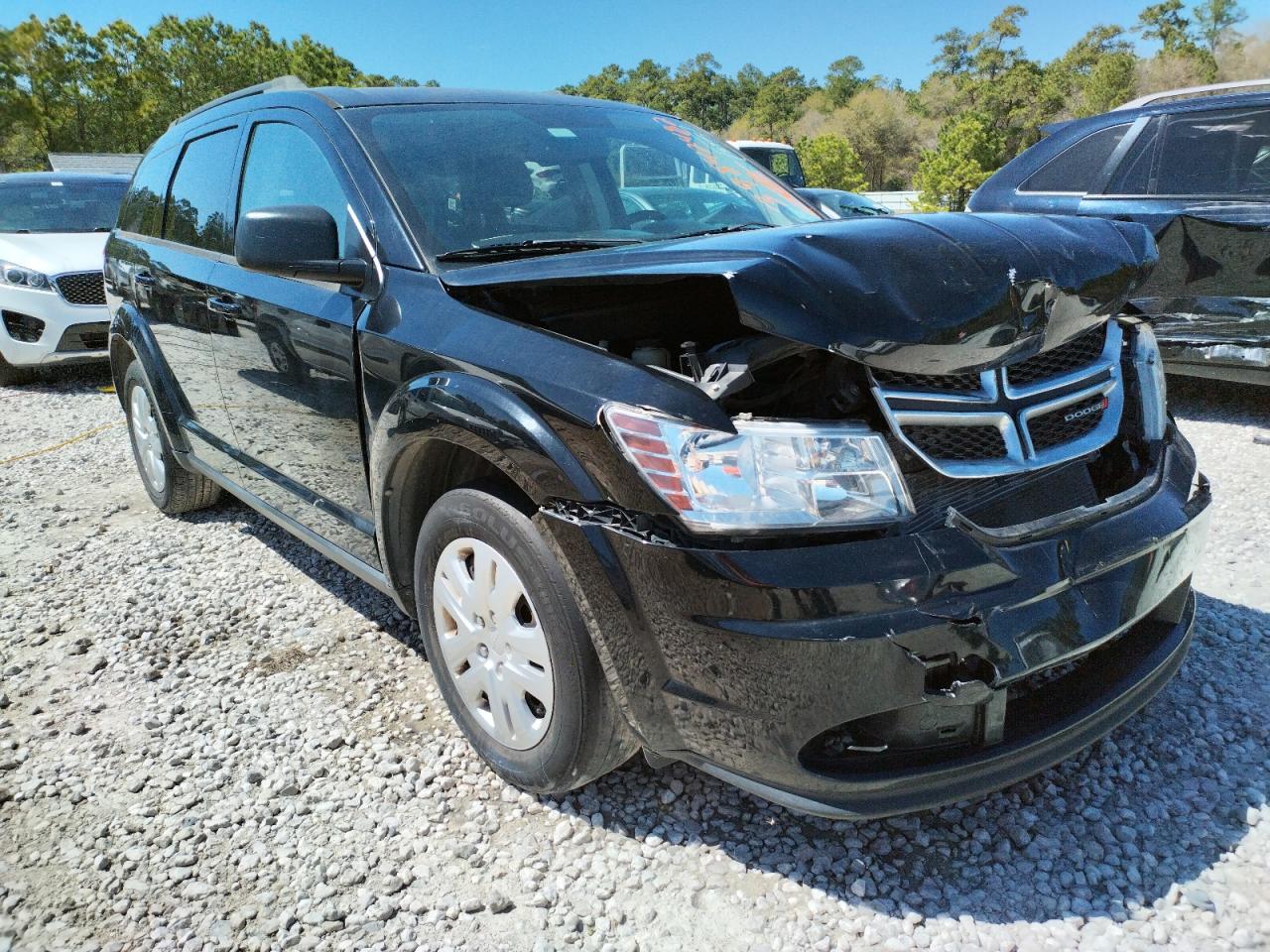 DODGE JOURNEY SE 2016 with VIN 3C4PDCAB5GT162742 - Photo from auction
