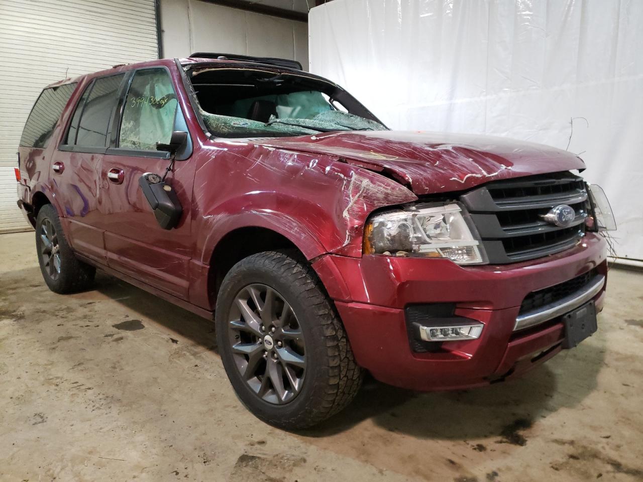 FORD EXPEDITION 2017 with VIN 1FMJU2AT1HEA40689 - Photo from auction