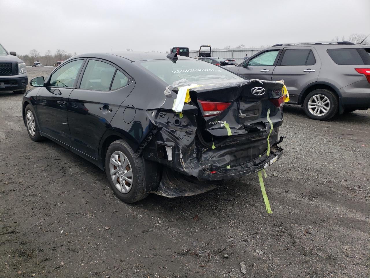 Photo 3 from auction – 2017 HYUNDAI ELANTRA SE with VIN 5NPD74LF6HH110392