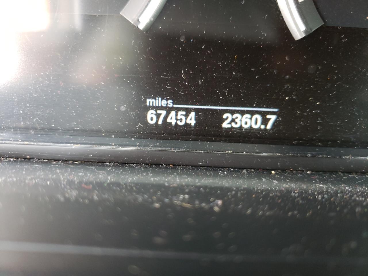 Photo 8 from auction – 2014 BMW M6 with VIN WBSLZ9C54EDZ78539