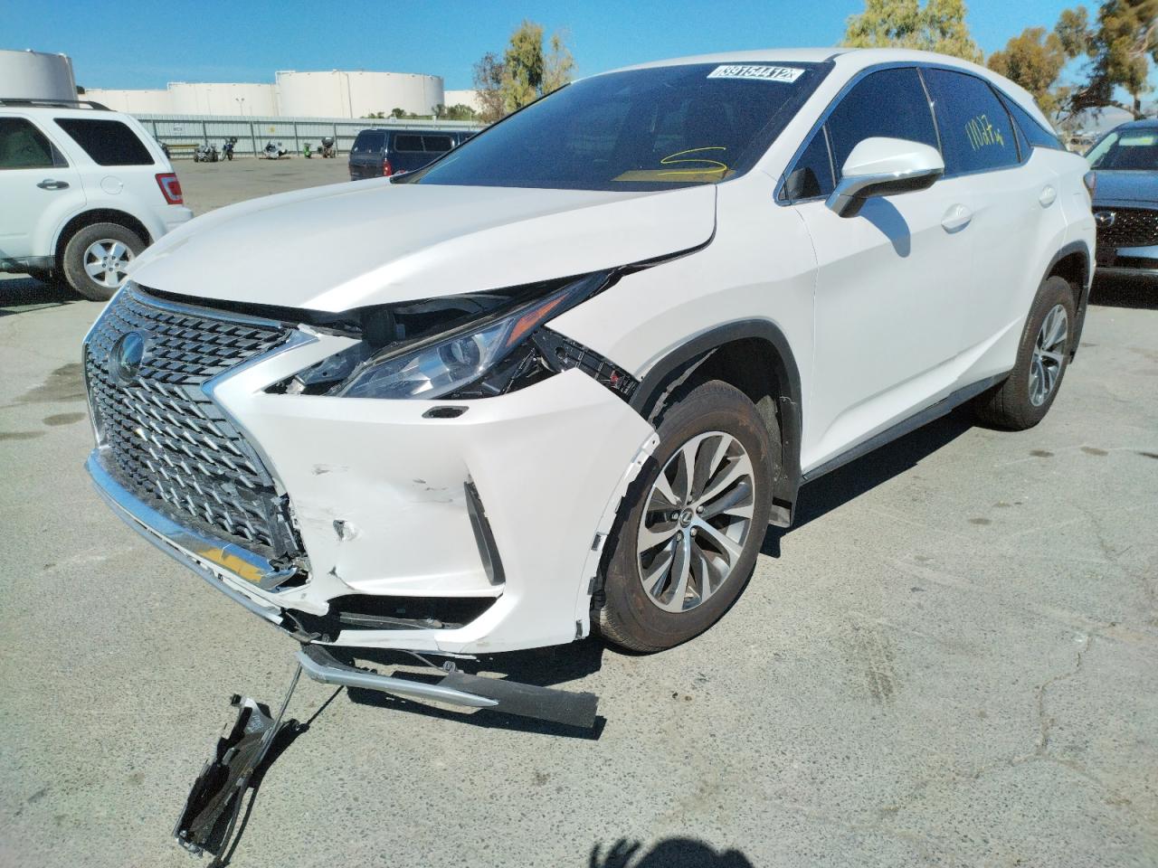 Фото 2 с аукциона – 2021 LEXUS RX 350 BAS с VIN 2T2AZMDA1MC266767