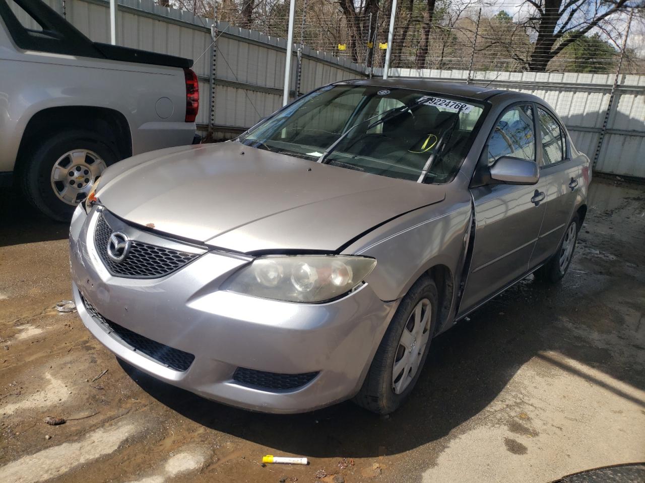 Photo 2 from auction – 2006 MAZDA 3 I with VIN JM1BK12F061400217