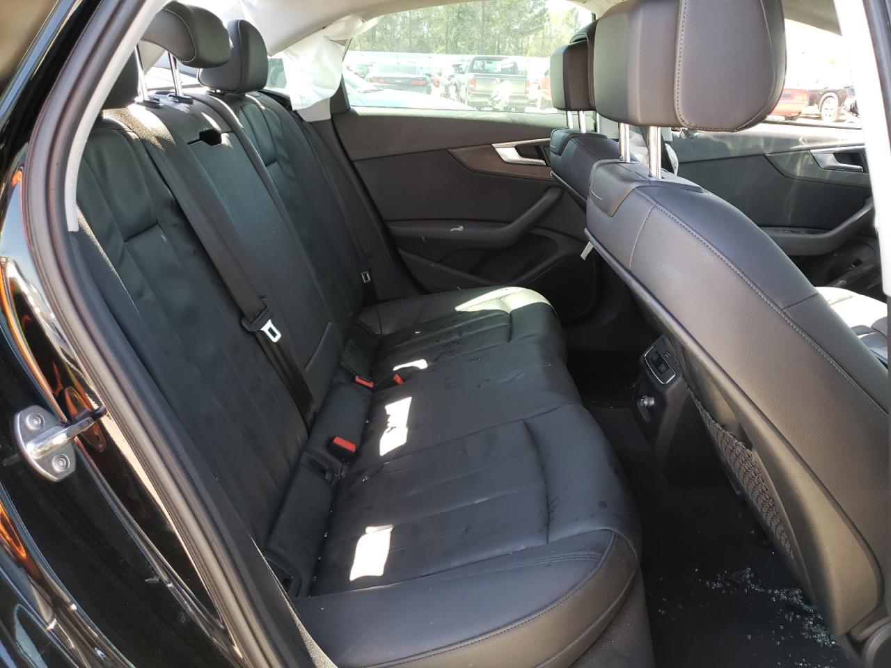 Photo 6 from auction – 2017 AUDI A4 PREMIUM with VIN WAUGNAF44HN008775