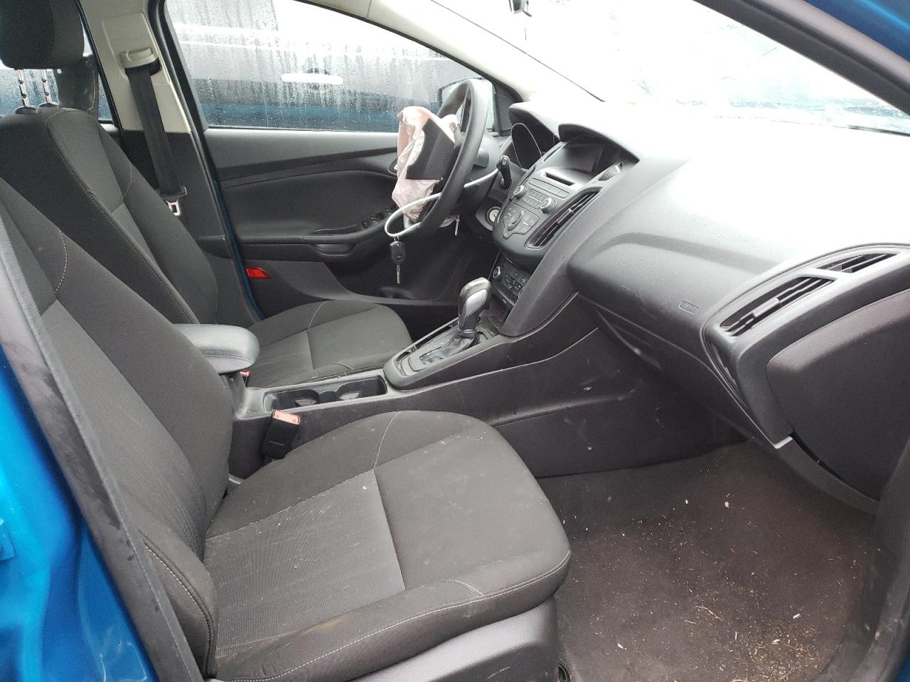 Photo 5 from auction – 2015 FORD FOCUS SE with VIN 1FADP3K28FL213594