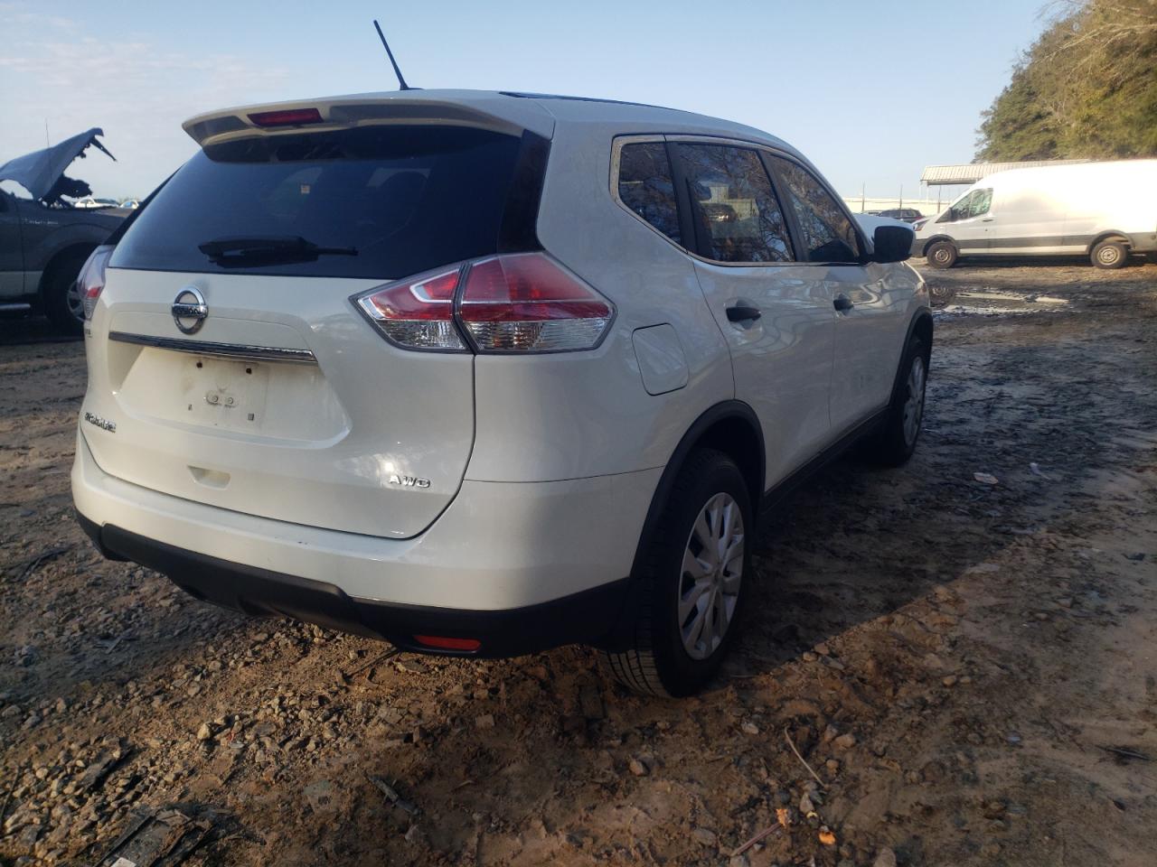 Photo 4 from auction – 2016 NISSAN ROGUE S with VIN JN8AT2MV4GW146829