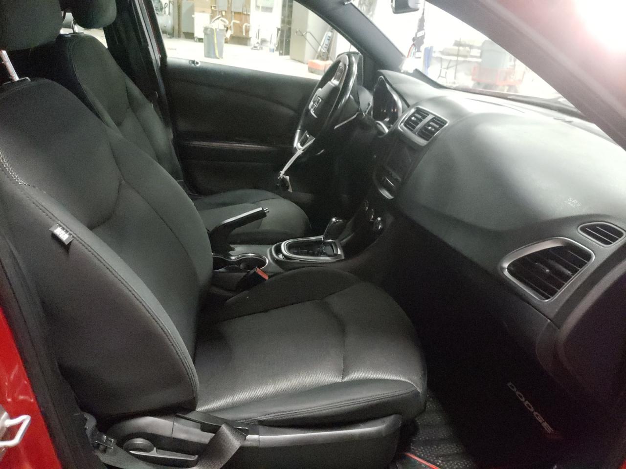 Photo 5 from auction – 2011 DODGE AVENGER MA with VIN 1B3BD1FB7BN528279