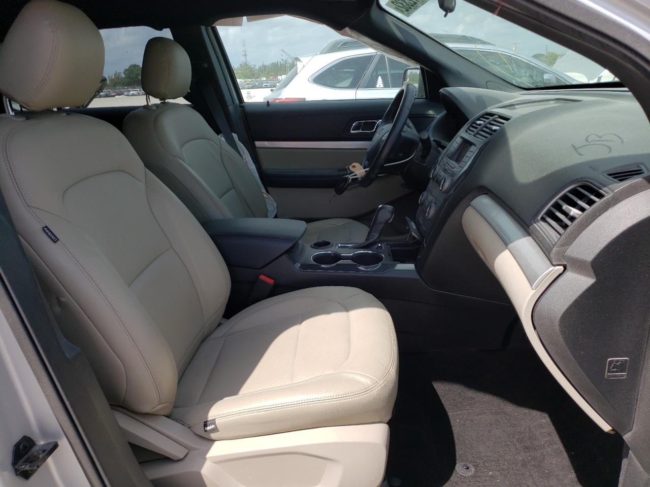 Photo 5 from auction – 2018 FORD EXPLORER with VIN 1FM5K7BH5JGB39671