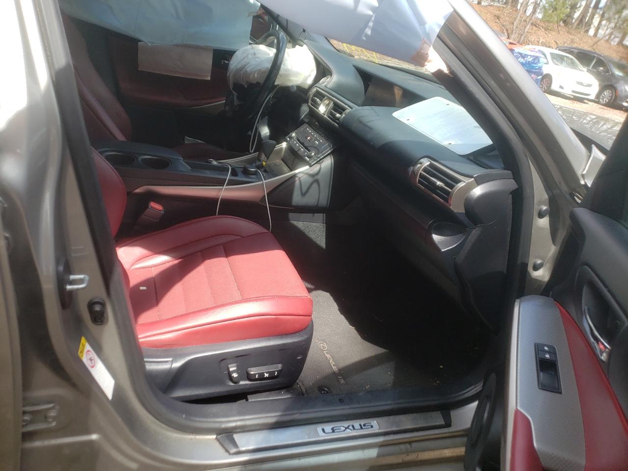 Фото 5 с аукциона – 2016 LEXUS IS 200T с VIN JTHBA1D21G5022060
