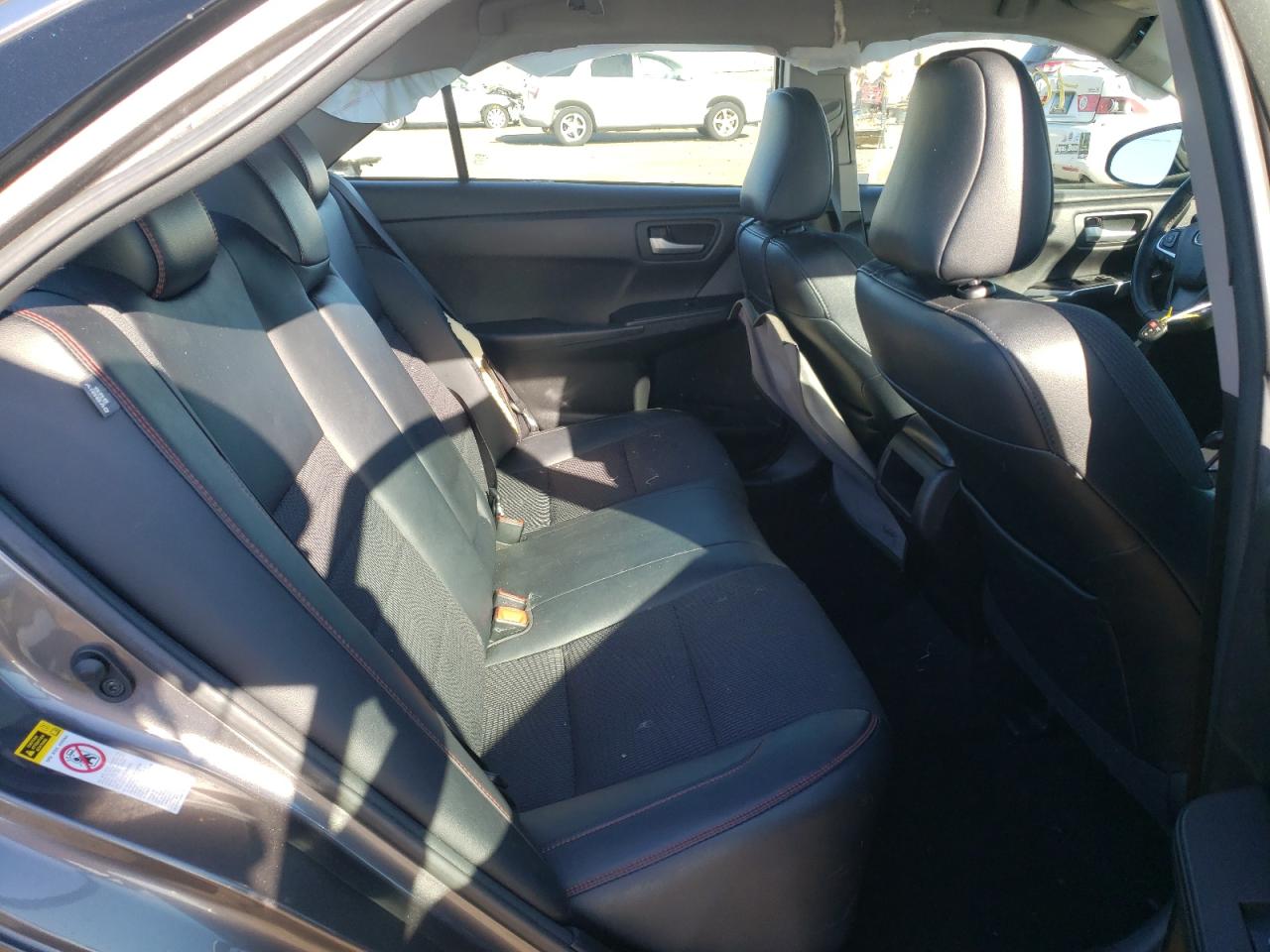 Photo 6 from auction – 2017 TOYOTA CAMRY LE with VIN 4T1BF1FK3HU652388