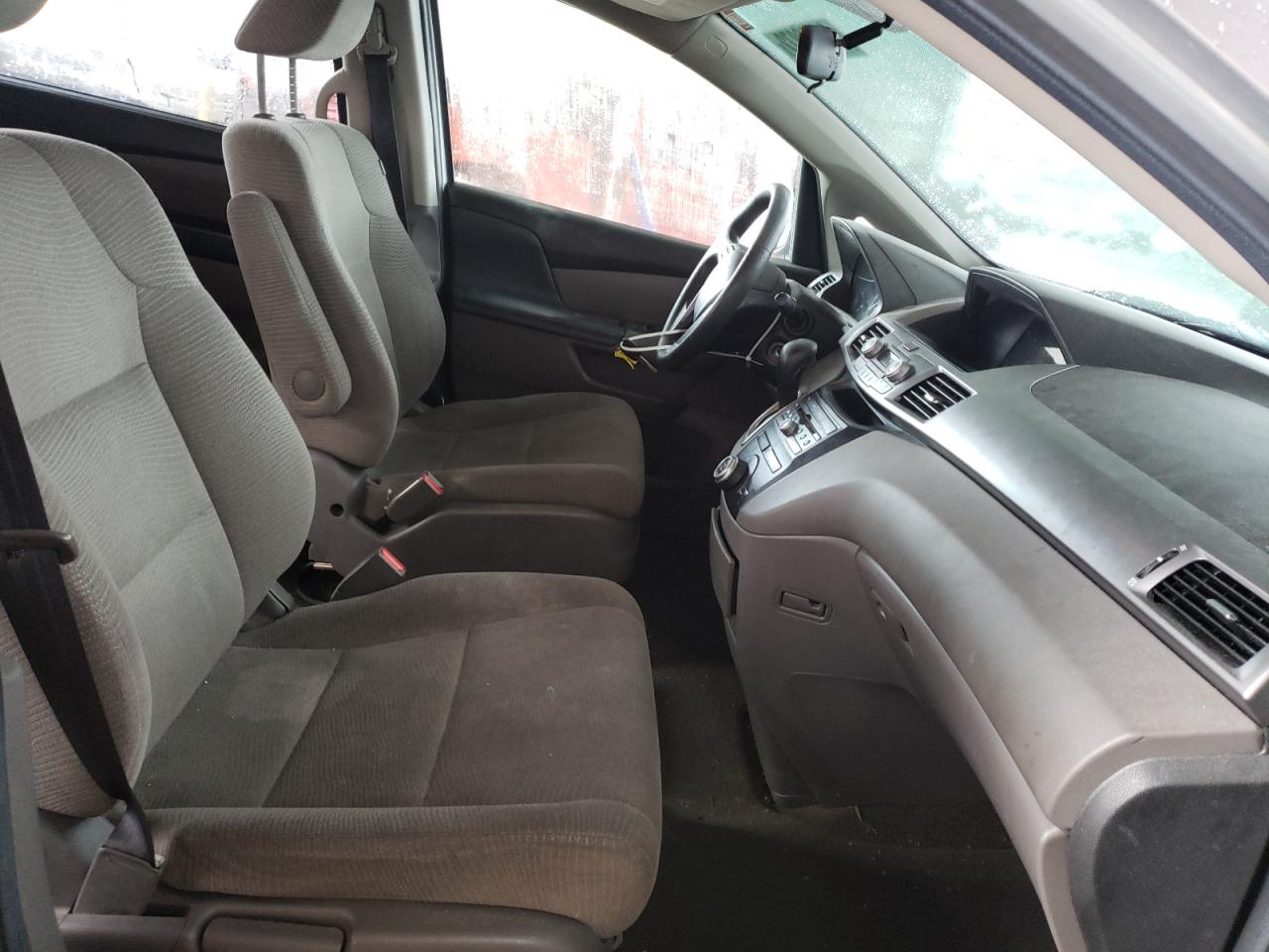 Photo 5 from auction – 2013 HONDA ODYSSEY LX with VIN 5FNRL5H23DB071329