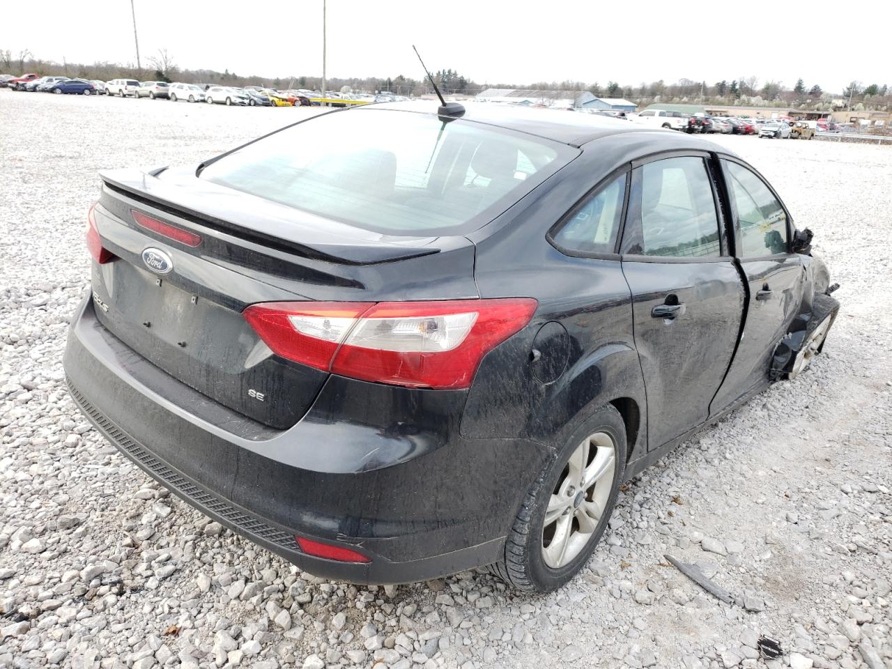Photo 4 from auction – 2012 FORD FOCUS SE with VIN 1FAHP3F22CL310930