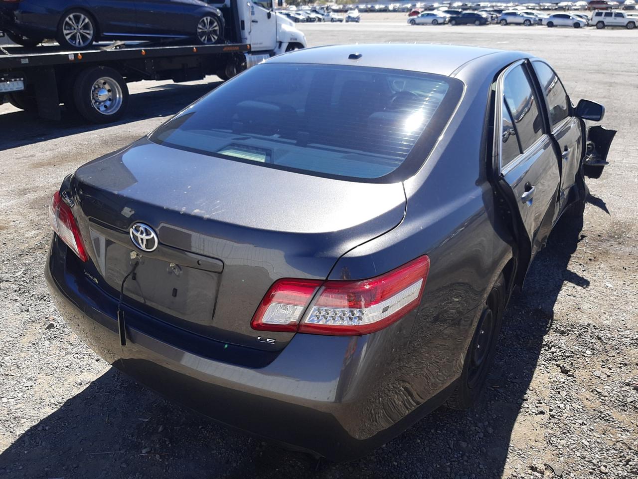 Photo 4 from auction – 2010 TOYOTA CAMRY BASE with VIN 4T4BF3EK2AR063888