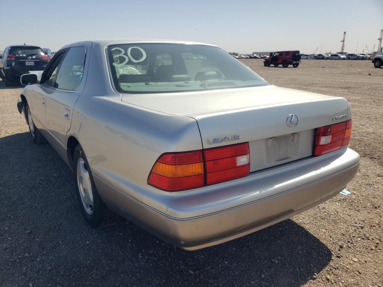 Photo 3 from auction – 2000 LEXUS LS 400 with VIN JT8BH28F2Y0179299