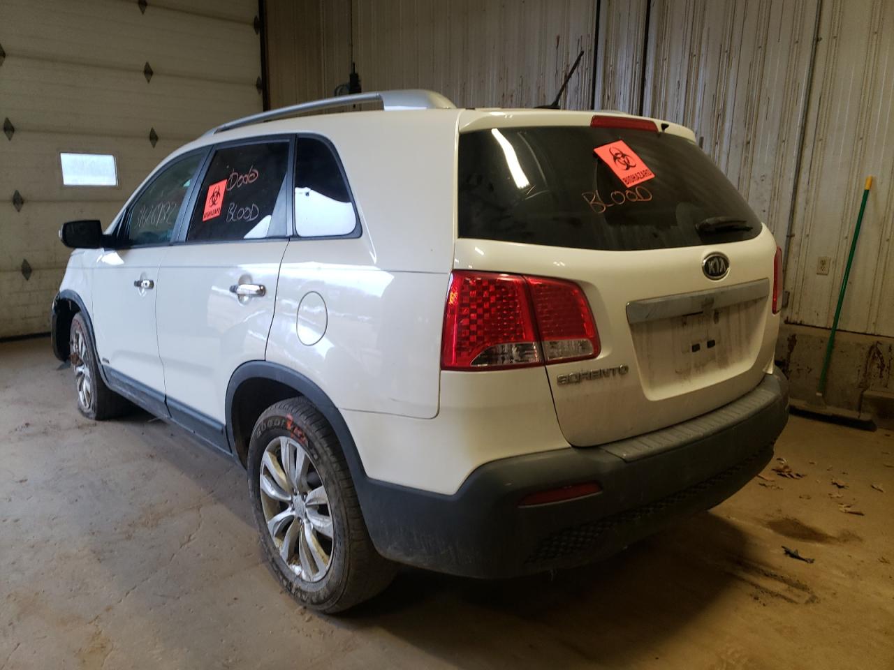 Photo 3 from auction – 2011 KIA SORENTO BA with VIN 5XYKTDA24BG114152