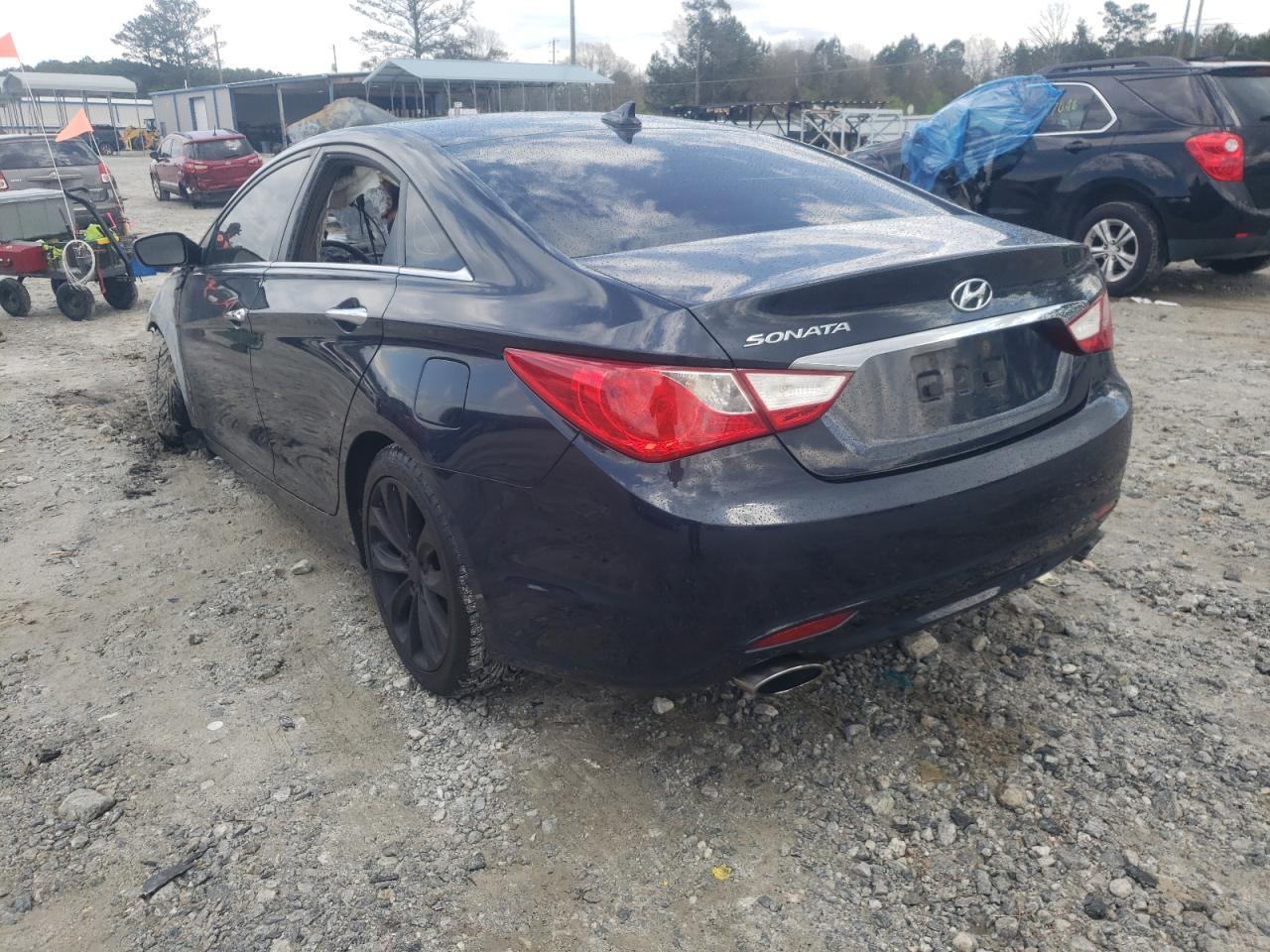 Photo 3 from auction – 2011 HYUNDAI SONATA SE with VIN 5NPEC4AC8BH233188
