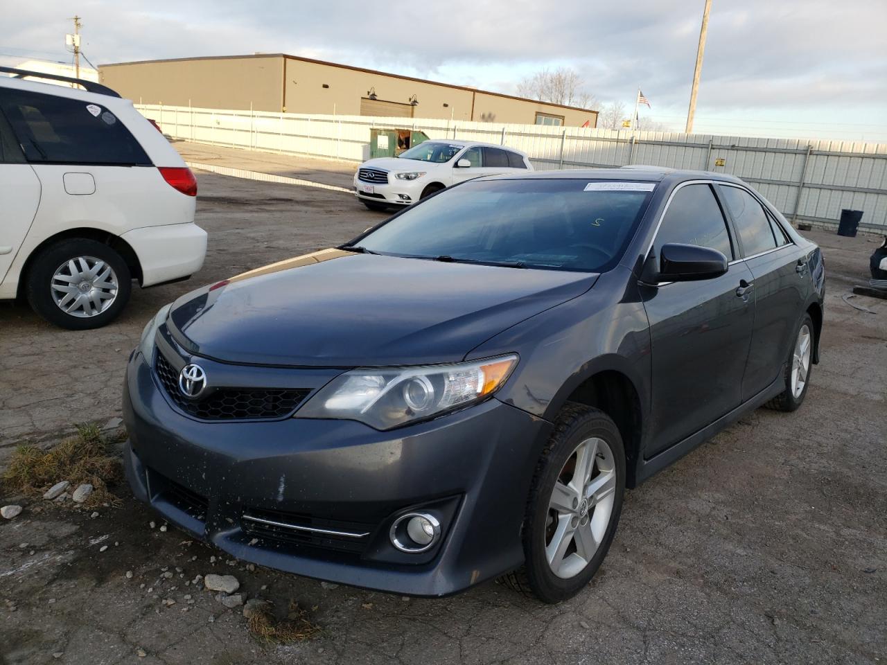 Photo 2 from auction – 2012 TOYOTA CAMRY with VIN 4T1BF1FK2CU573707
