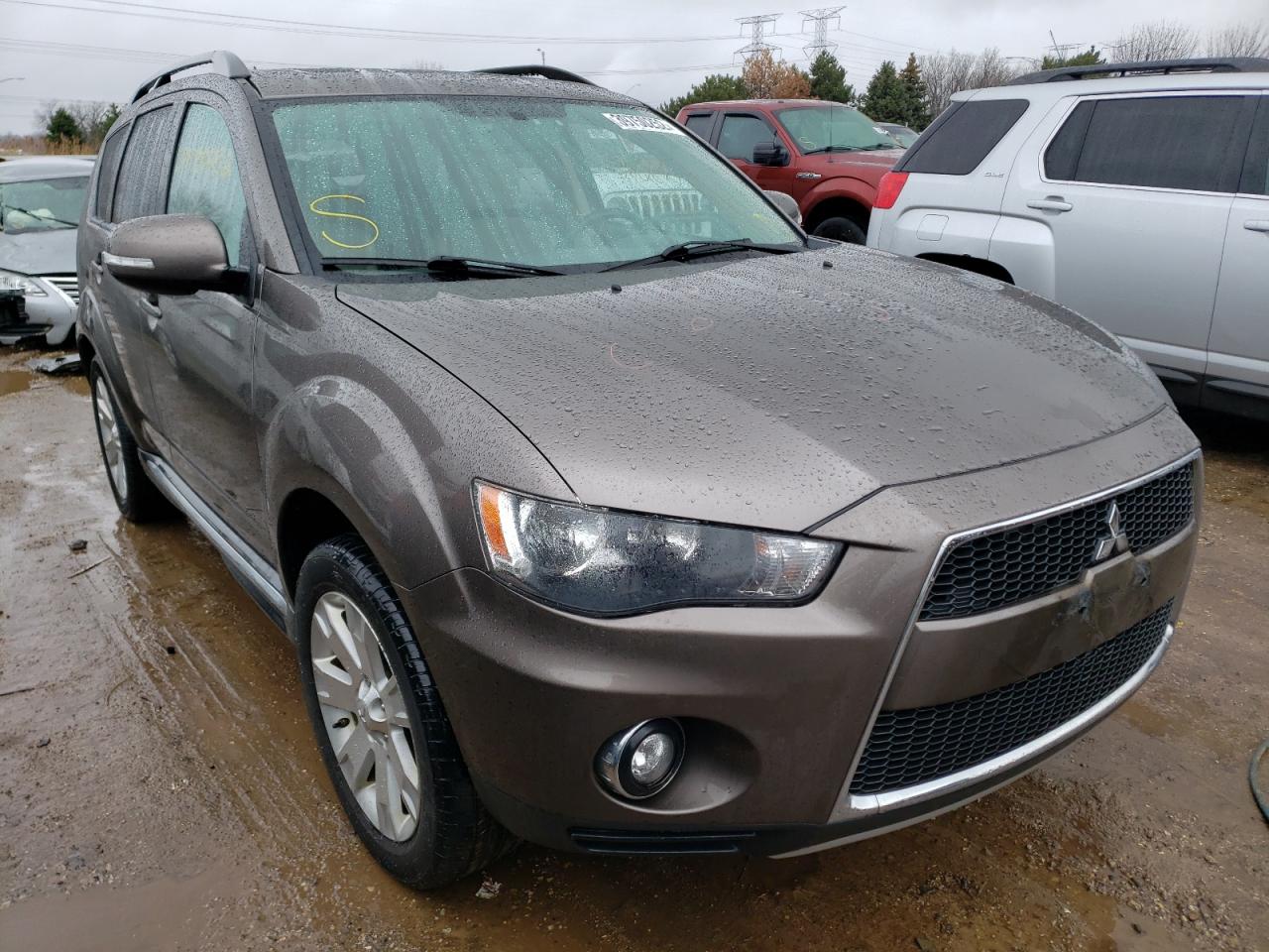 MITSUBISHI OUTLANDER 2011 with VIN JA4JT3AW0BU031836 - Photo from auction