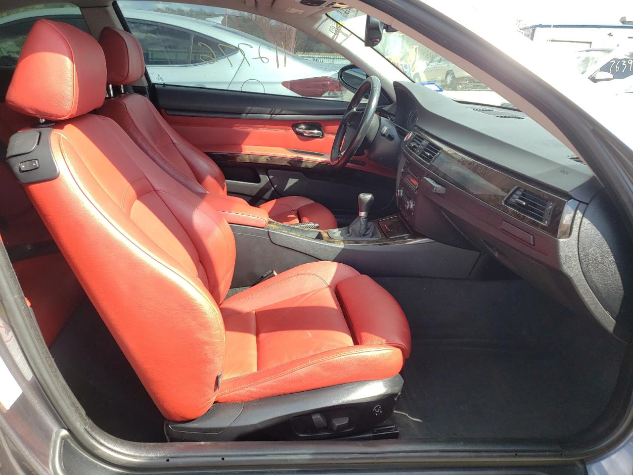 Photo 5 from auction – 2008 BMW 335 XI with VIN WBAWC73508E063192
