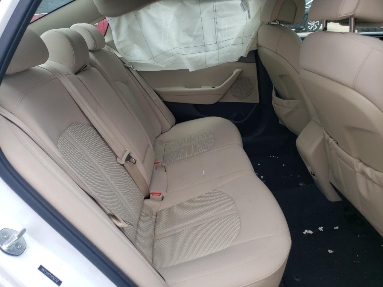 Photo 6 from auction – 2016 HYUNDAI SONATA SE with VIN 5NPE24AF1GH287307