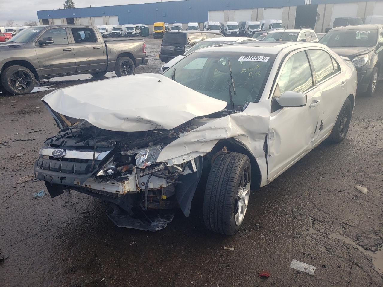 Photo 2 from auction – 2010 FORD FUSION with VIN 3FAHP0HA3AR210191