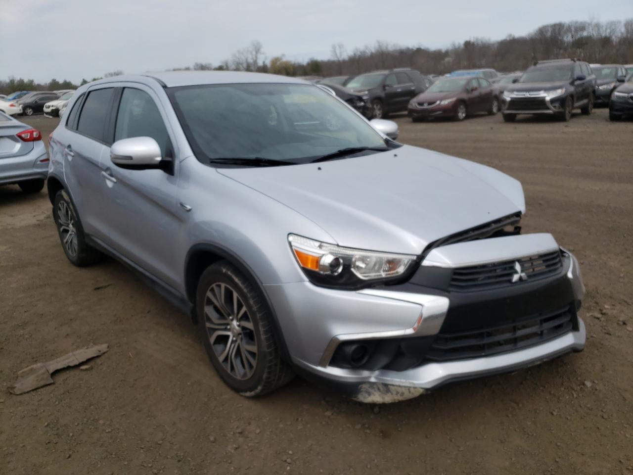 MITSUBISHI OUTLANDER 2017 with VIN JA4AR3AU5HZ046437 - Photo from auction