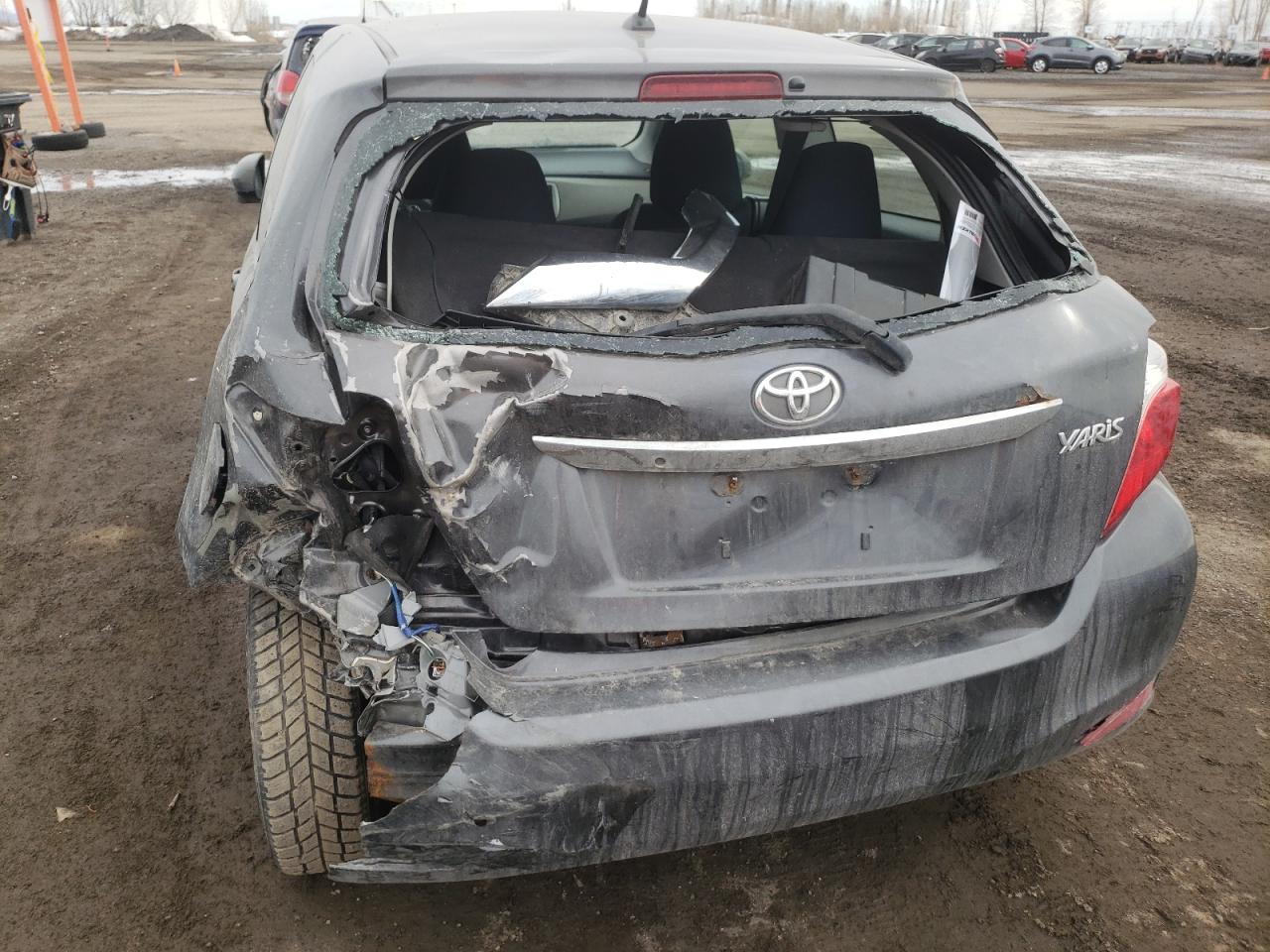 Photo 9 from auction – 2012 TOYOTA YARIS with VIN JTDJTUD35CD501681