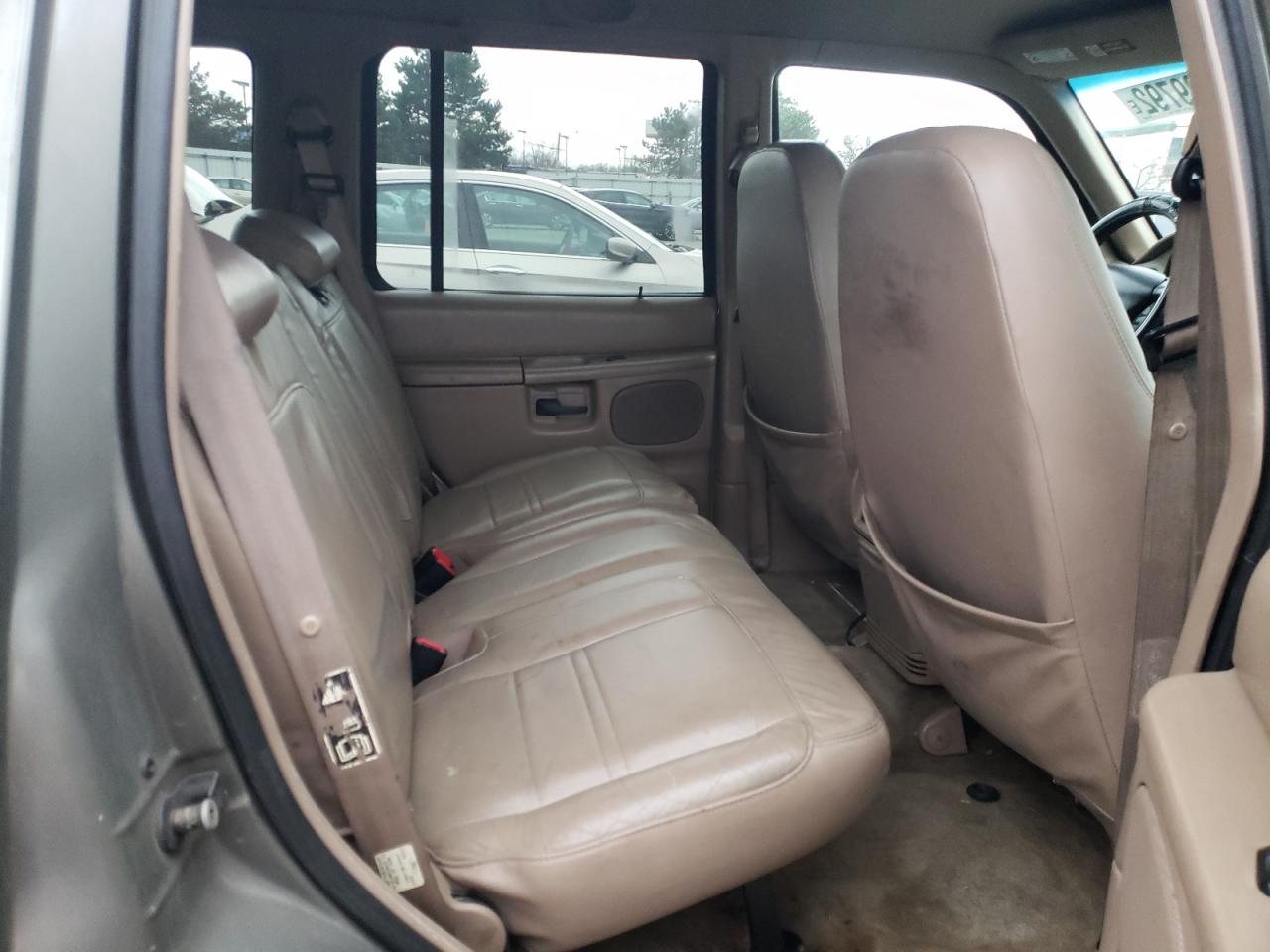 Photo 6 from auction – 2001 FORD EXPLORER X with VIN 1FMZU73E21ZA85024