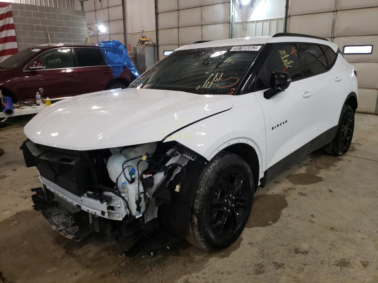 Photo 2 from auction – 2021 CHEVROLET BLAZER 3LT with VIN 3GNKBJRS3MS528795