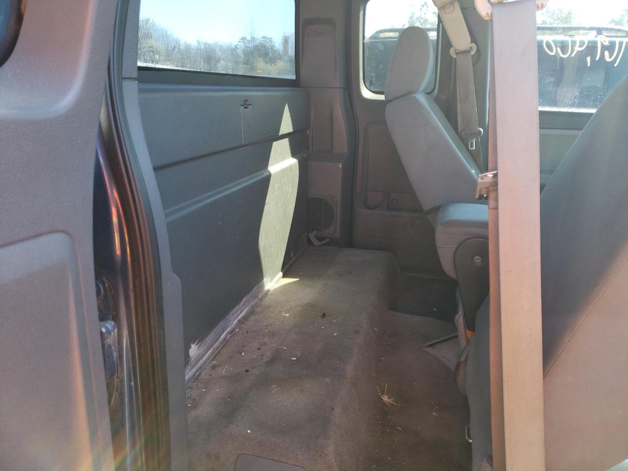 Photo 6 from auction – 2005 DODGE DAKOTA ST with VIN 1D7HE22K95S297494