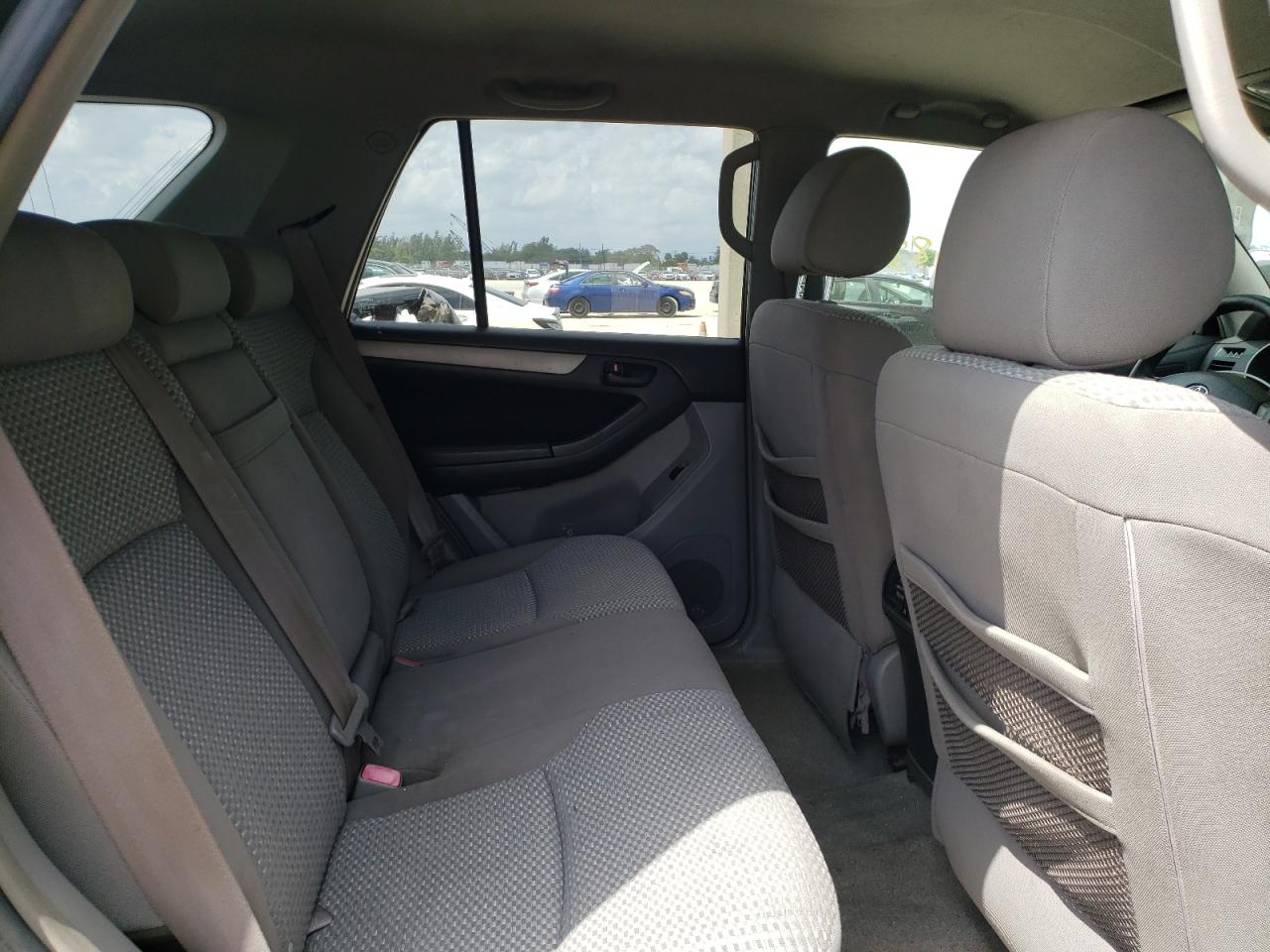 Photo 6 from auction – 2008 TOYOTA 4RUNNER SR with VIN JTEZU14R28K007392