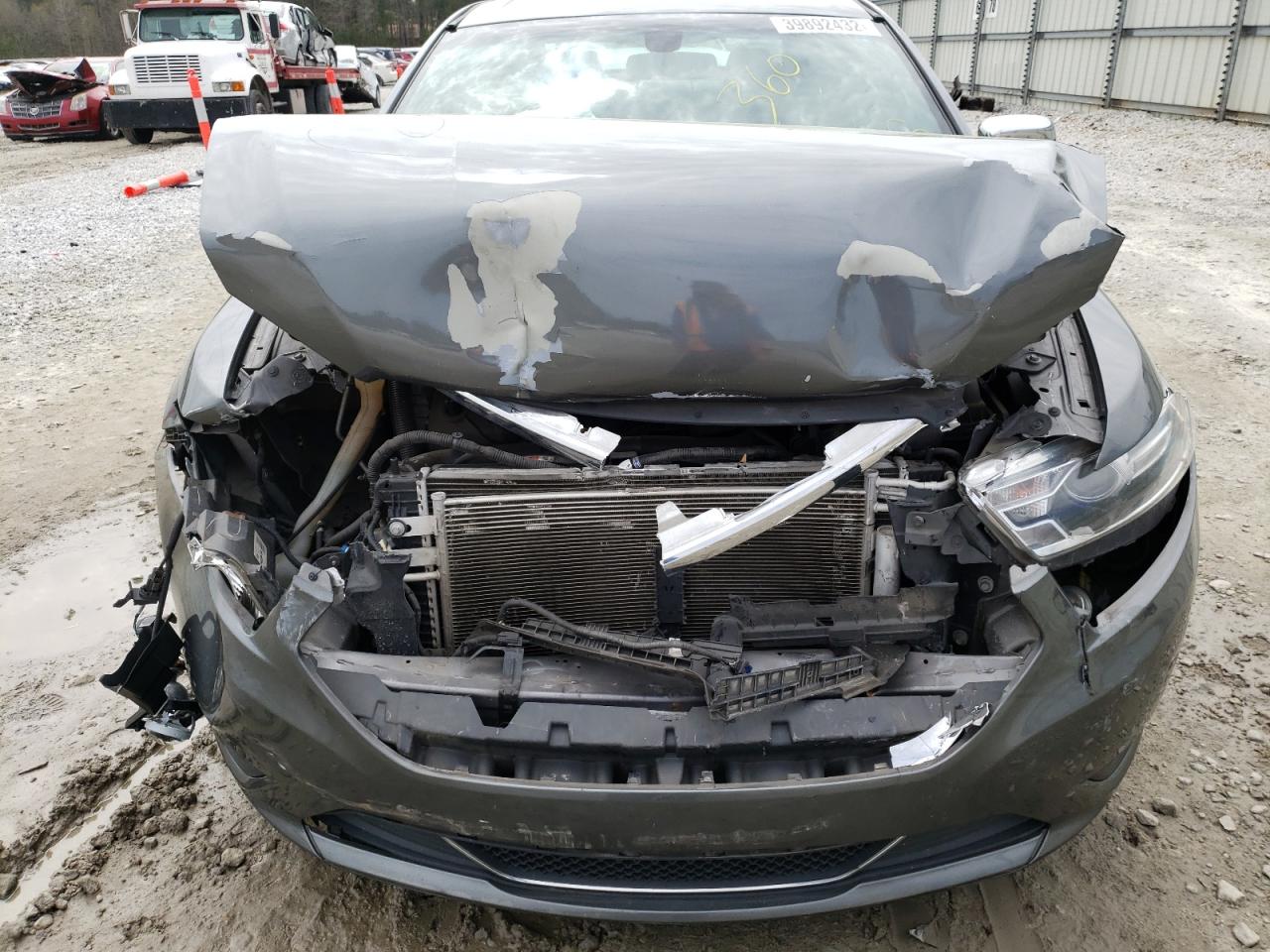 Photo 7 from auction – 2014 FORD TAURUS LIM with VIN 1FAHP2F84EG176593