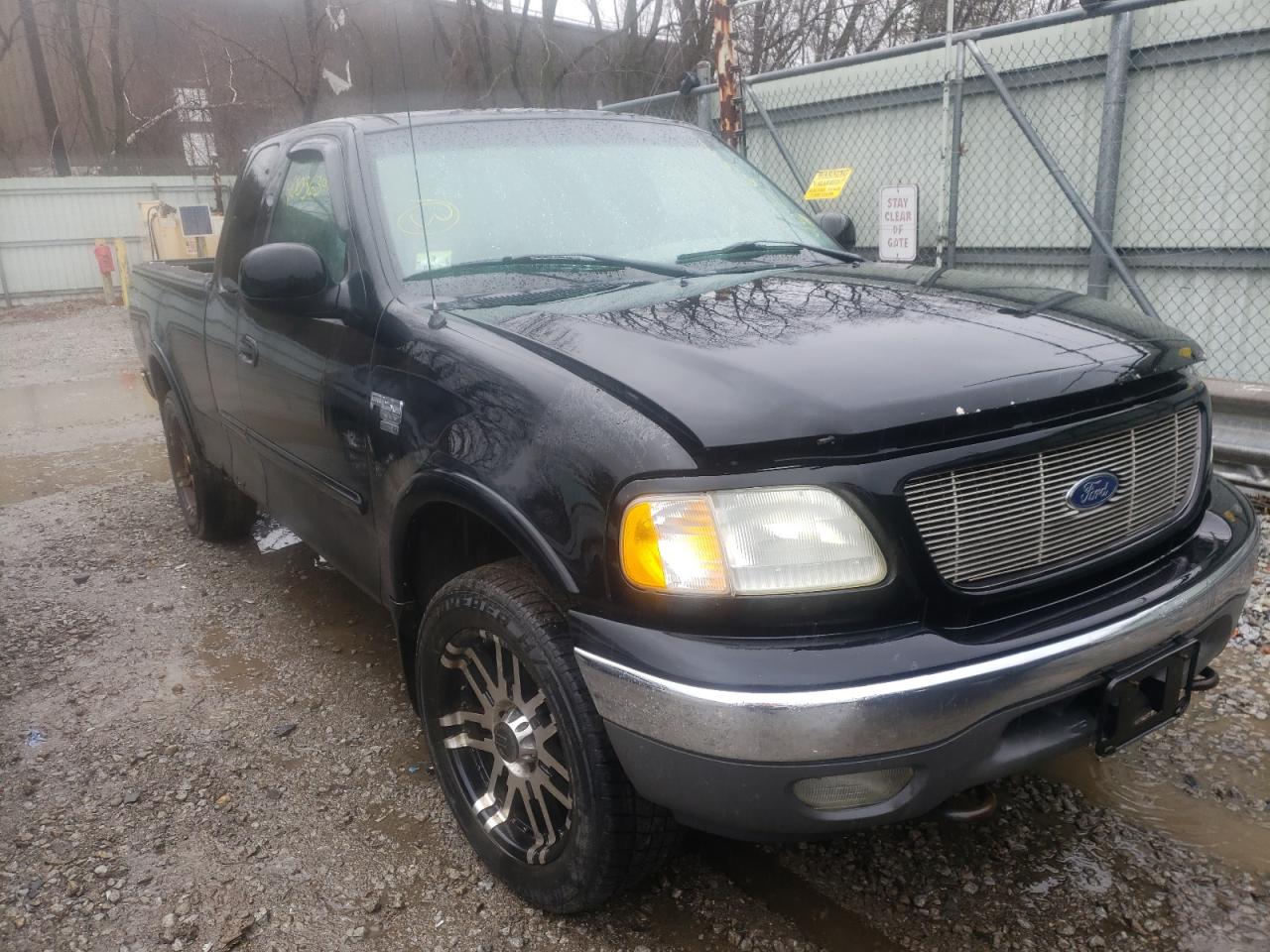Photo 9 from auction – 2002 FORD F150 with VIN 1FTRX18W12NA19826