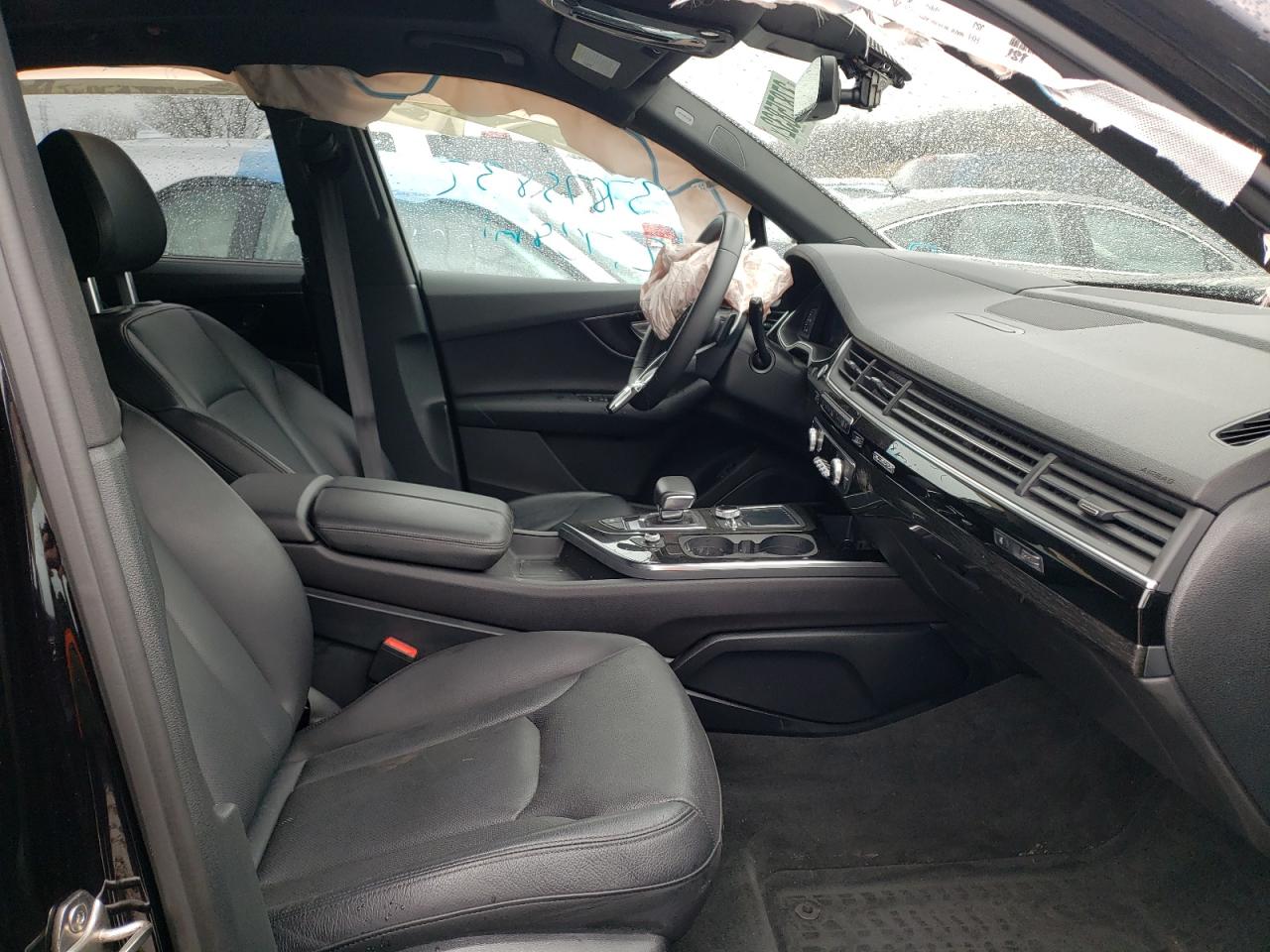 Photo 5 from auction – 2018 AUDI Q7 PRESTIG with VIN WA1VAAF72JD032739