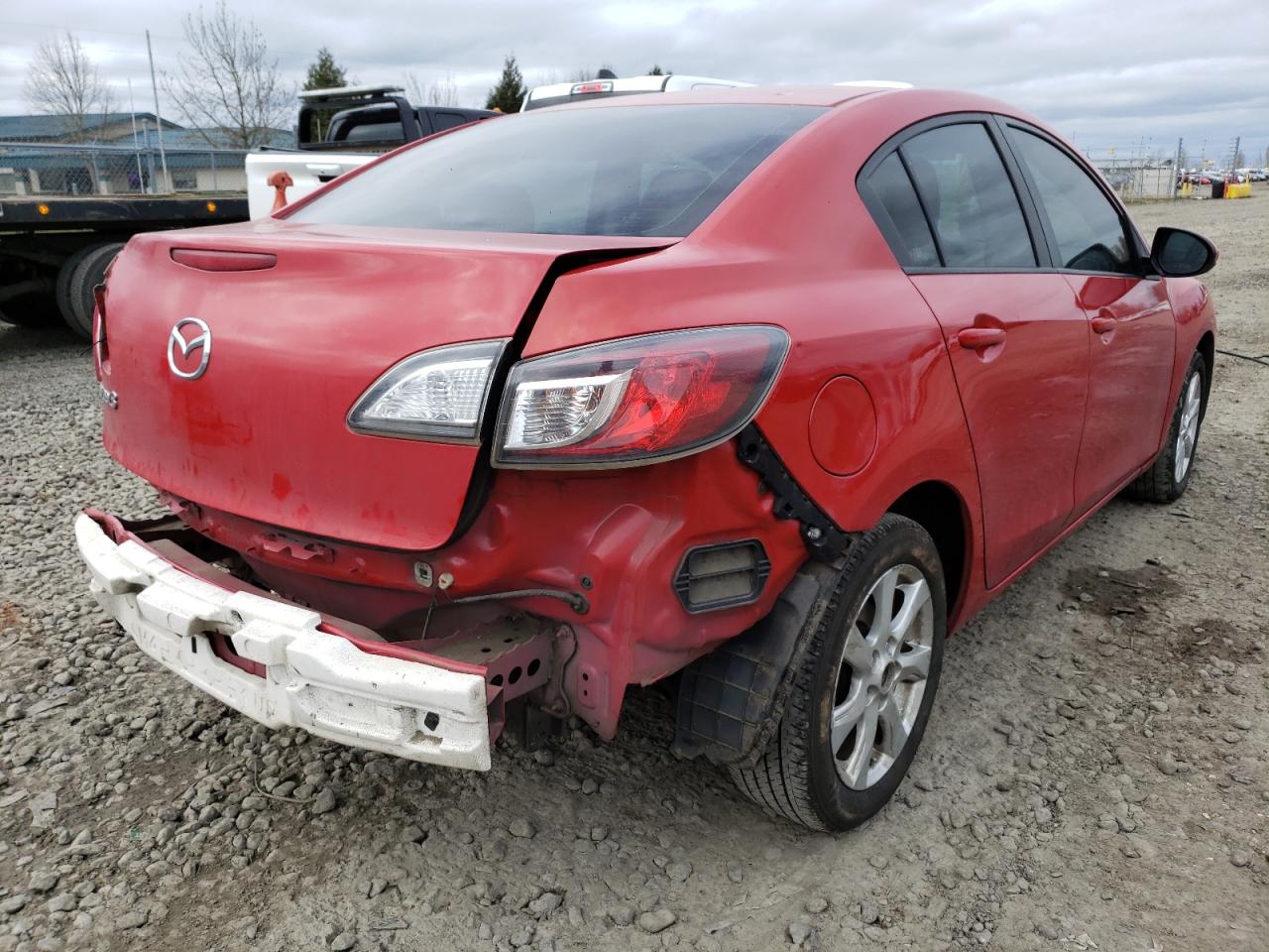 Photo 4 from auction – 2011 MAZDA 3 I with VIN JM1BL1VG4B1477698