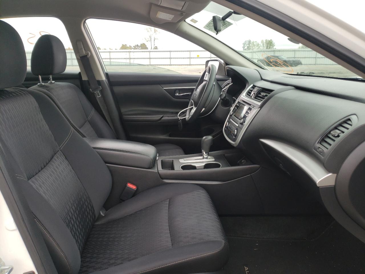Photo 5 from auction – 2018 NISSAN ALTIMA 2.5 with VIN 1N4AL3AP3JC476869
