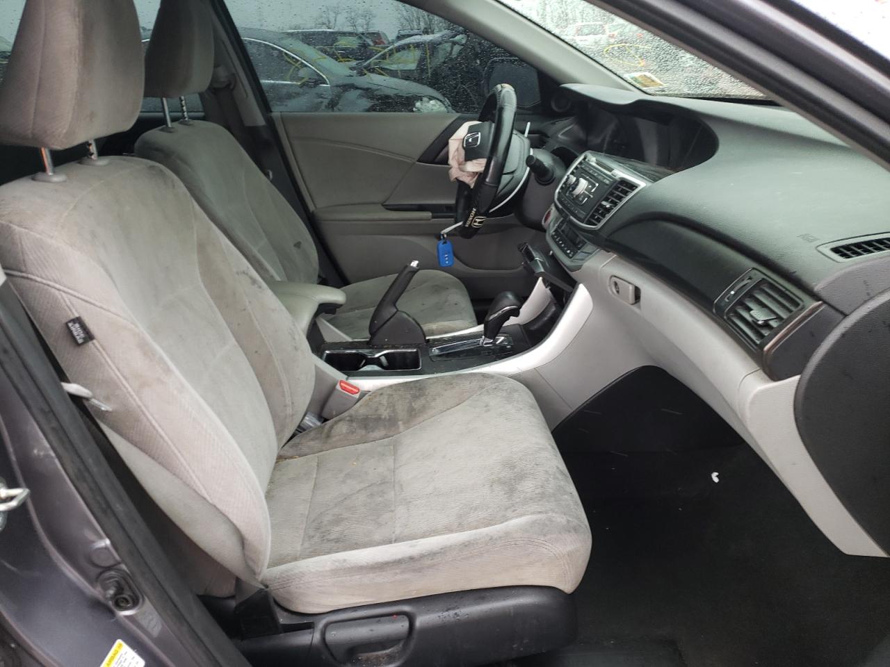 Photo 5 from auction – 2015 HONDA ACCORD EX with VIN 1HGCR2F77FA122040