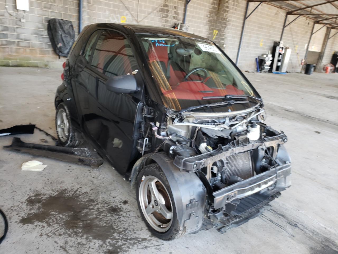 SMAR FORTWO 2013 مع رقم تعريف المركبة WMEEJ3BA3DK620010 - صورة من المزاد