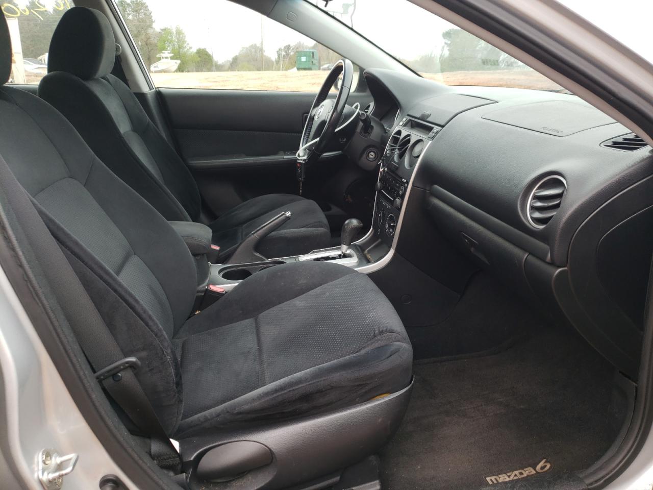 Photo 5 from auction – 2008 MAZDA 6 I with VIN 1YVHP80C085M32751