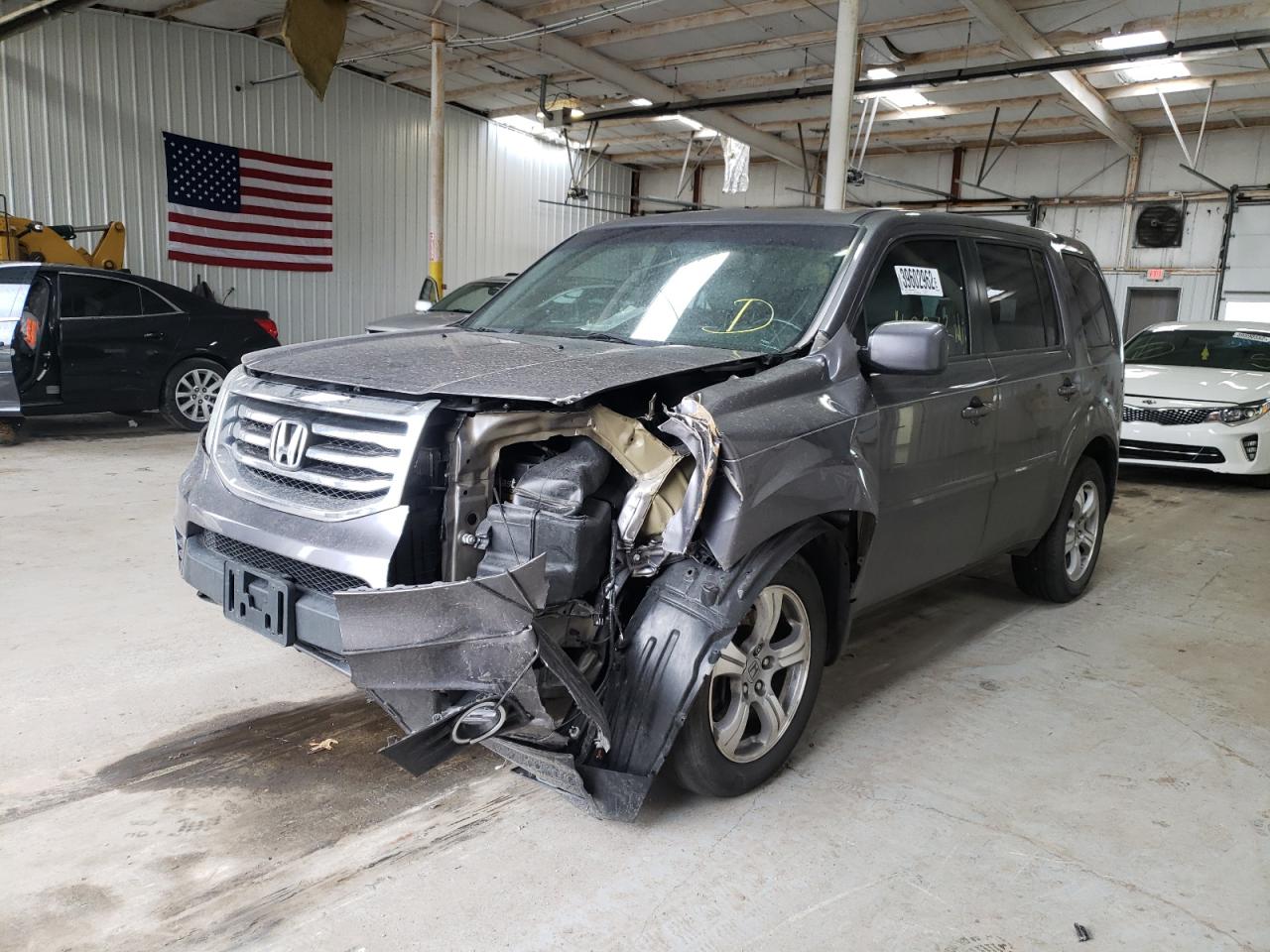 Photo 2 from auction – 2014 HONDA PILOT EXL with VIN 5FNYF3H5XEB008411