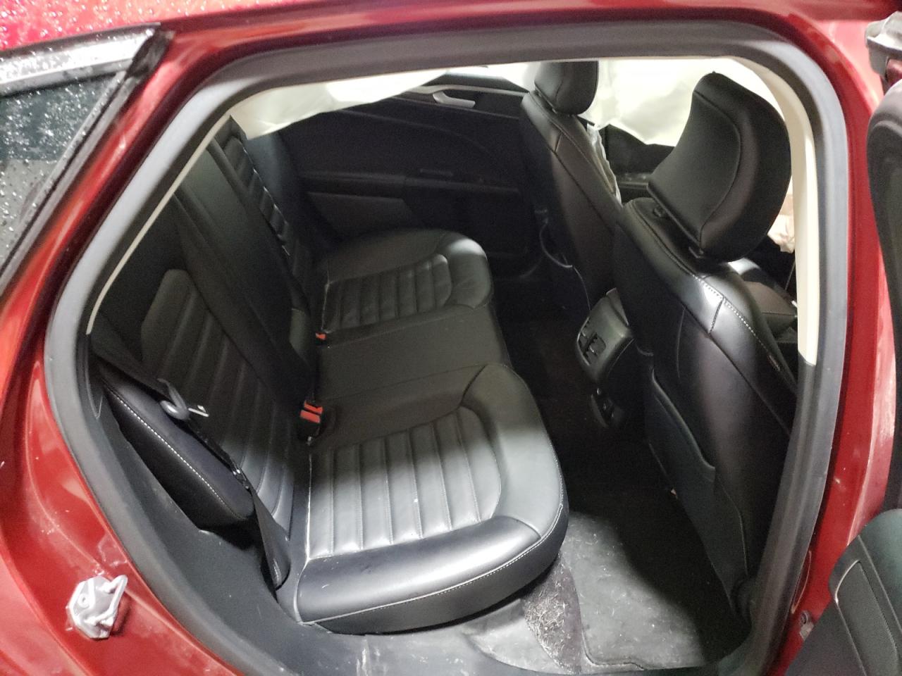 Photo 6 from auction – 2017 FORD FUSION with VIN 3FA6P0HD5HR367734